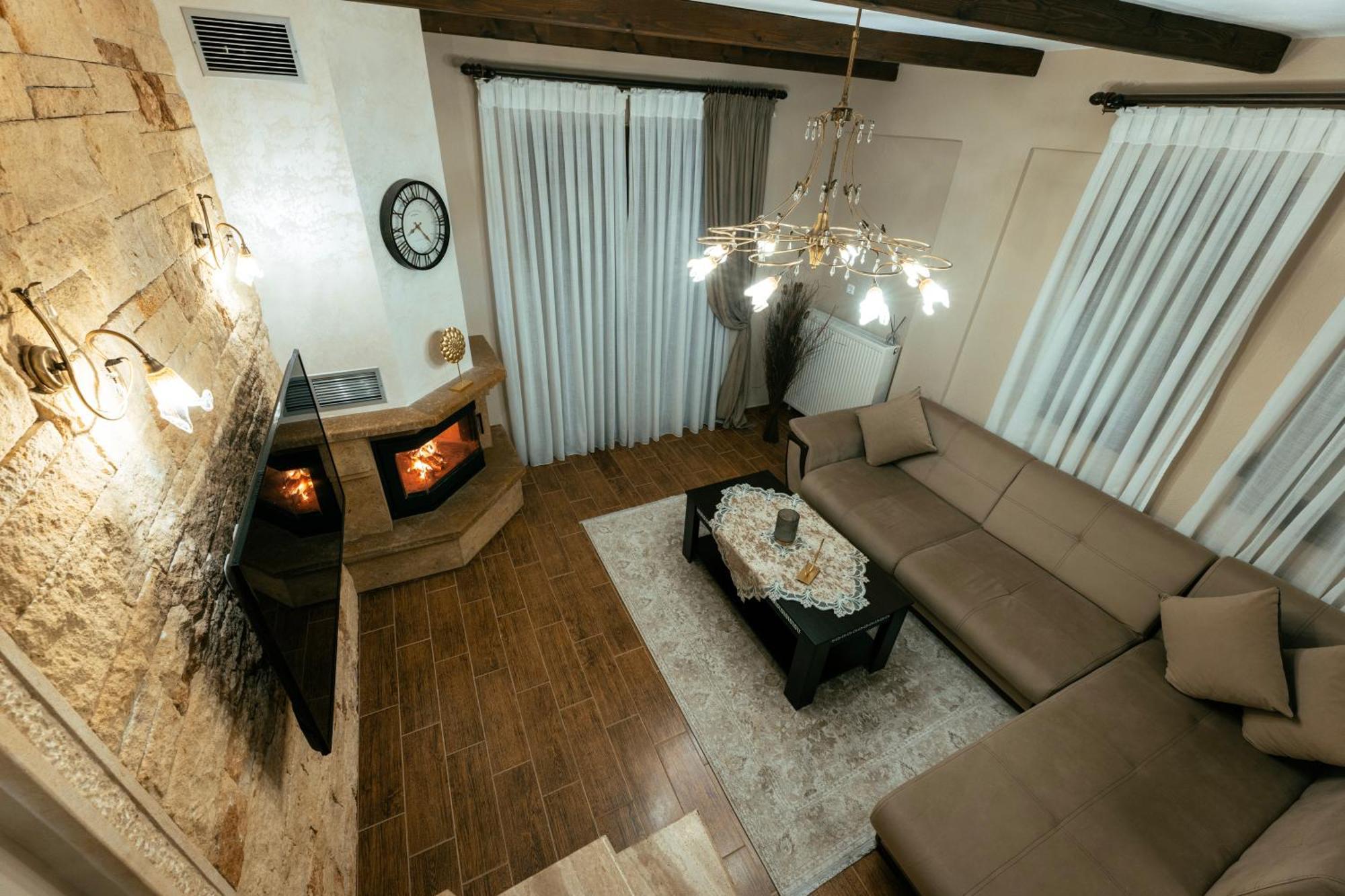 Villas Lirtzis 塔克西阿尔希斯 外观 照片